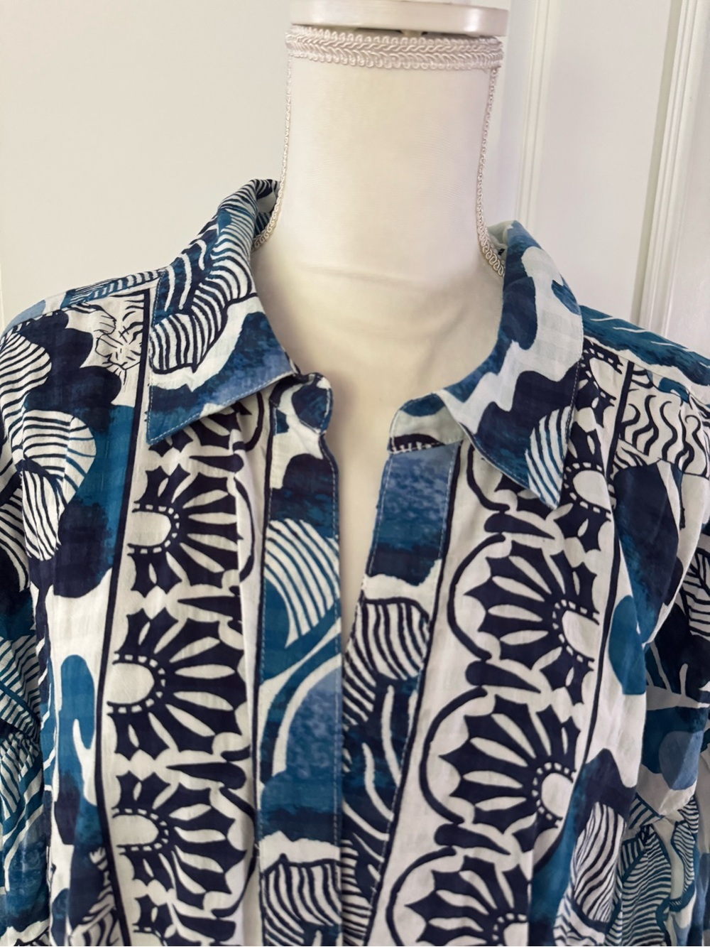 Anthro The Carolita Printed Tiered Shirt
Dress by Celandine. Size 2X. MSRP $128 - Picture 8 of 17